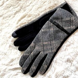 Dainty Women’s Gloves with touch screen finger tips